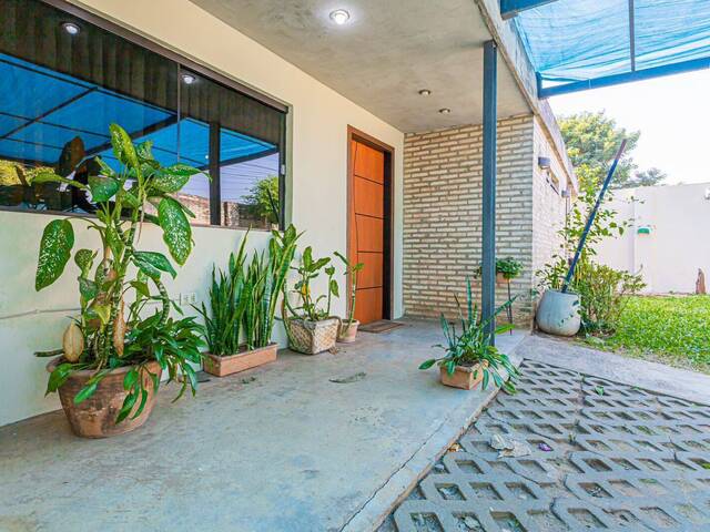 #22 - Casa para Venta en Asunción - PY-ASU - 1